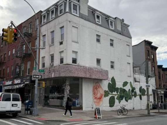 320 11th Street